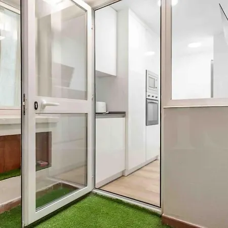 Bright And Modern By Rems Apartament
