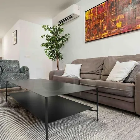 Bright And Modern By Rems *