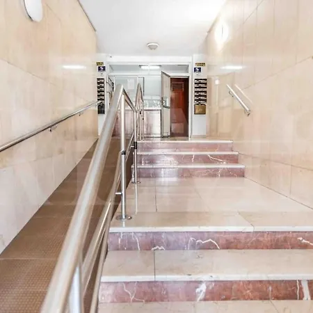 Lejlighed Bright And Modern By Rems *